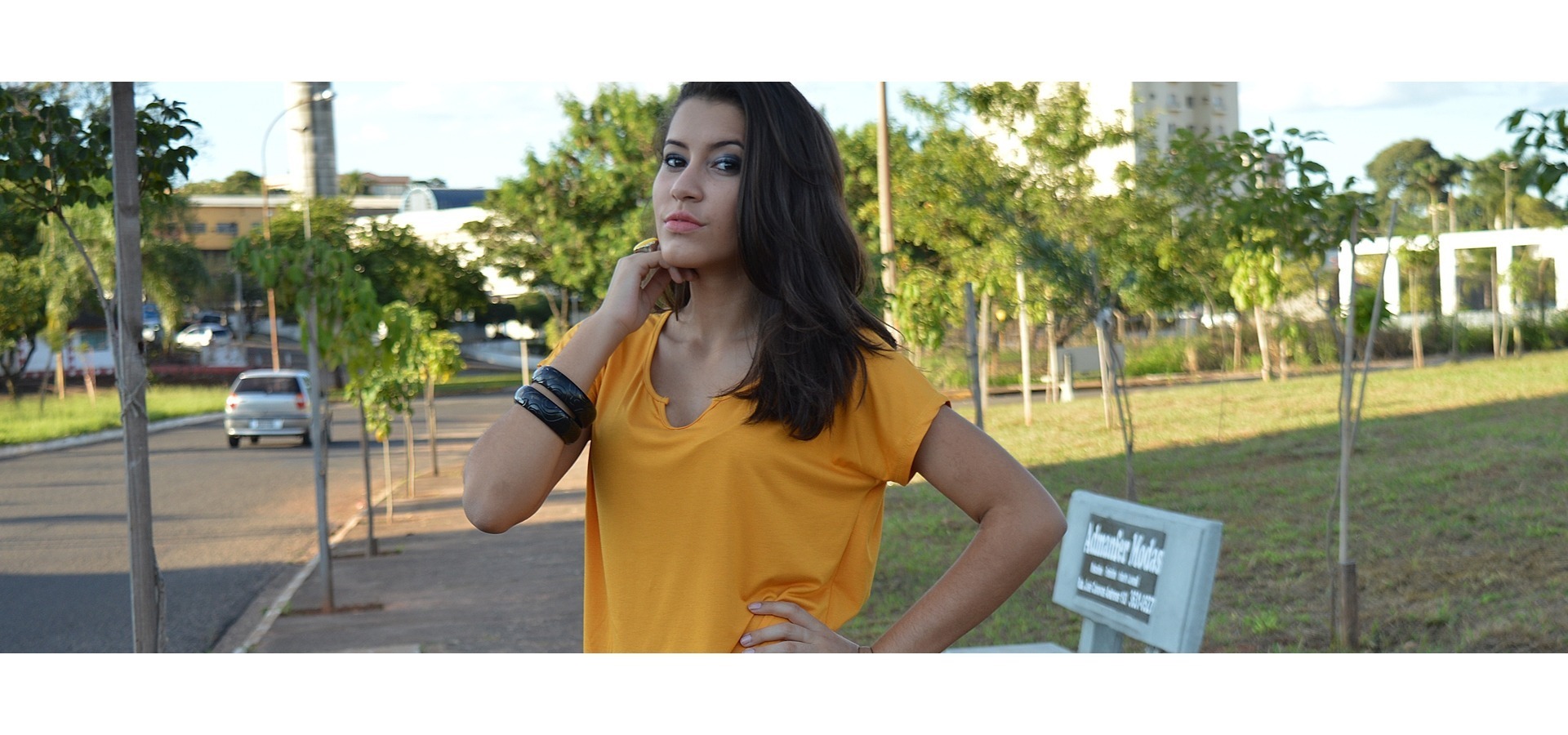 Blusa manga curta básica-Amarelo