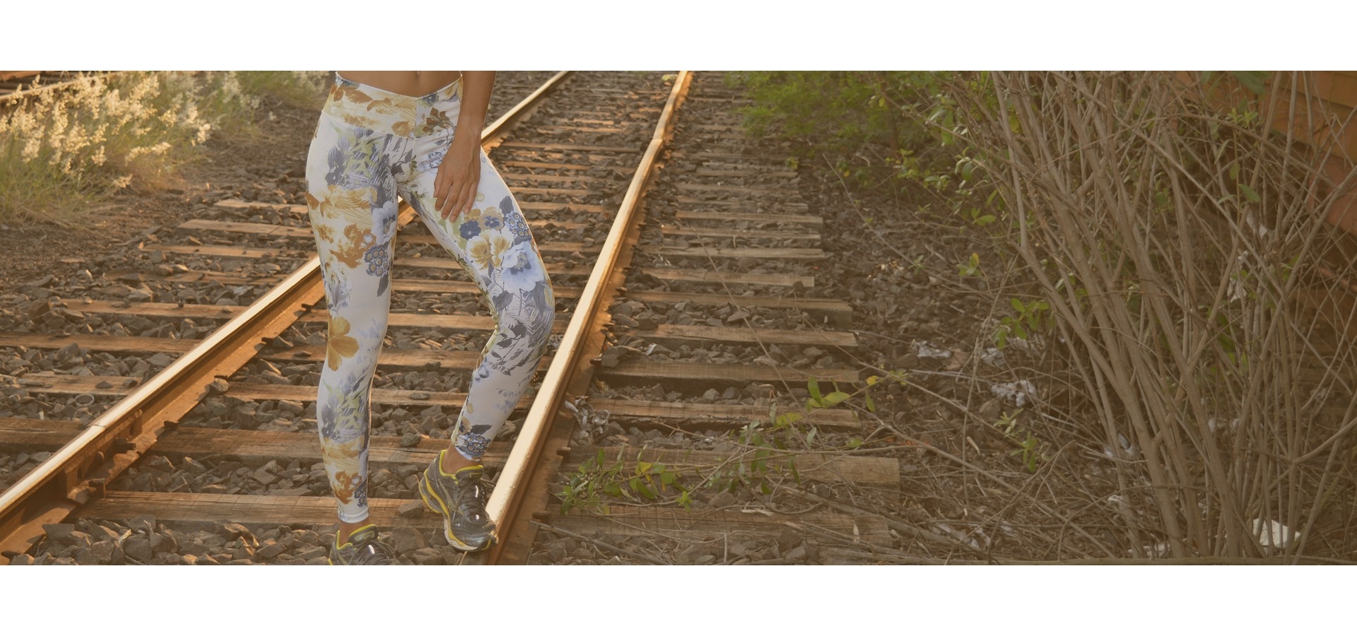 Legging fitness estampa floral-Bege