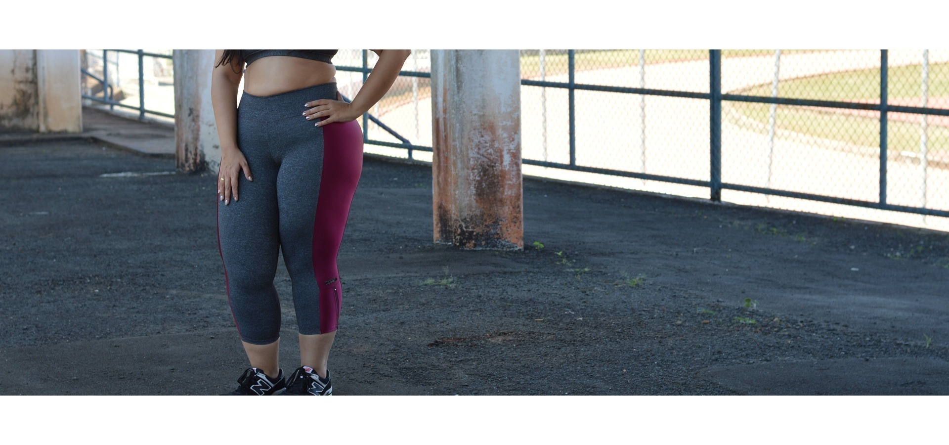 Legging zíper e recortes brilho plus size-Cinza