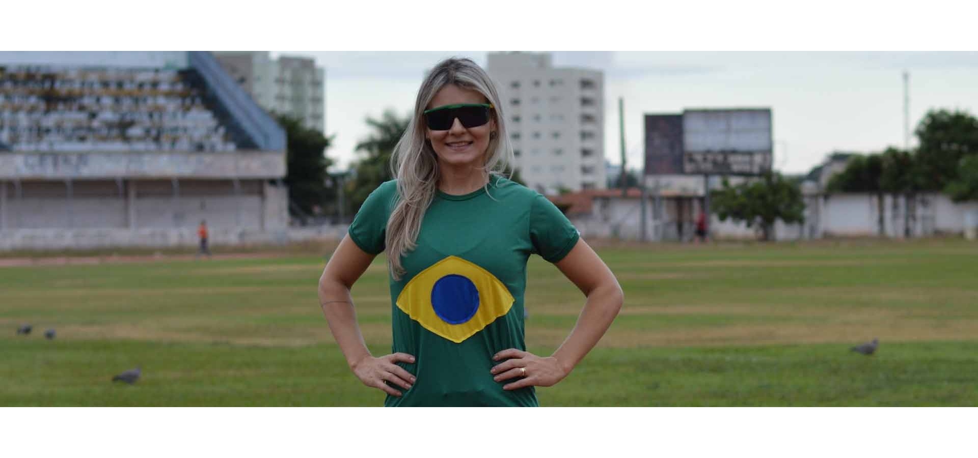 T-Shirt Brasil manga curta customizada Bandeira-Verde