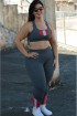 Legging com recortes listrado plus size-Cinza/Vermelho