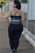 Legging plus size com recortes em veludo-Preto