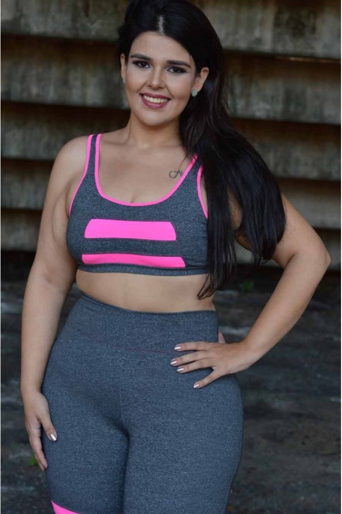 Top alça com recorte colorido plus size-Cinza 